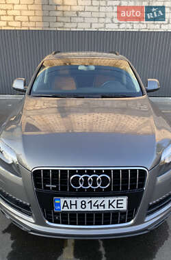 Внедорожник / Кроссовер Audi Q7 2012 в Днепре