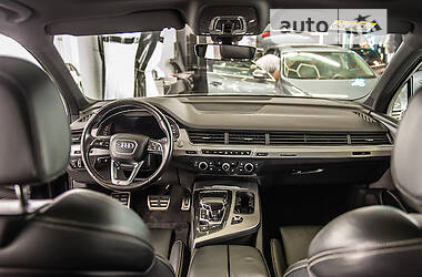 Внедорожник / Кроссовер Audi Q7 2016 в Львове