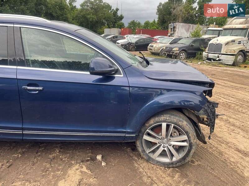 Внедорожник / Кроссовер Audi Q7 2012 в Харькове