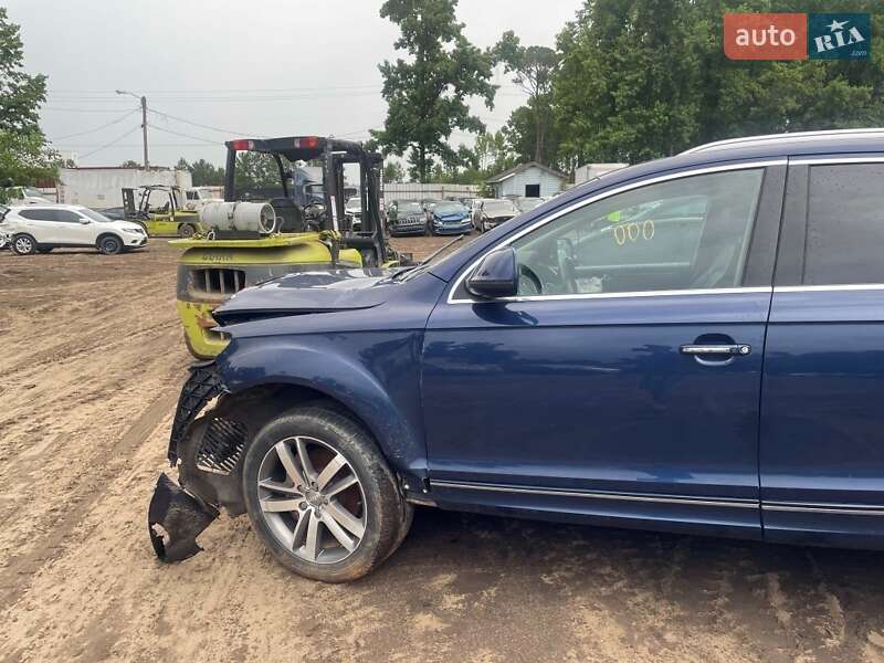 Внедорожник / Кроссовер Audi Q7 2012 в Харькове