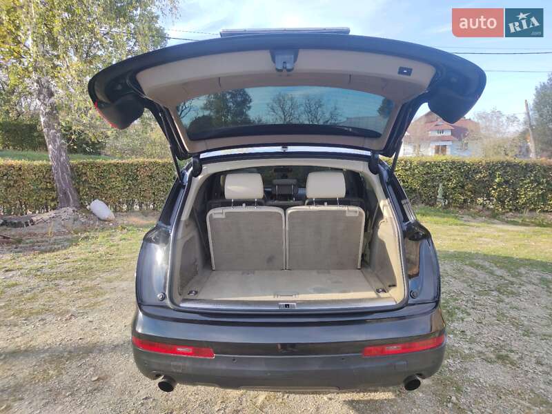 Внедорожник / Кроссовер Audi Q7 2007 в Коломые