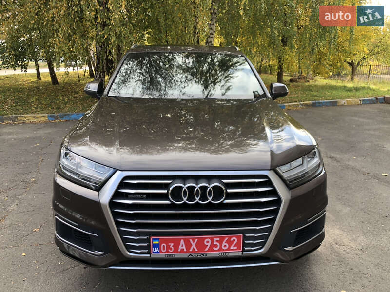 Audi Q7 2016