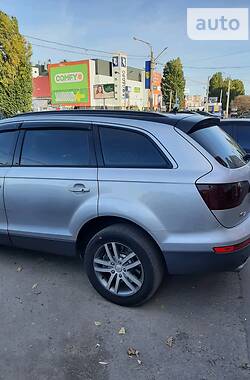 Внедорожник / Кроссовер Audi Q7 2007 в Глобине