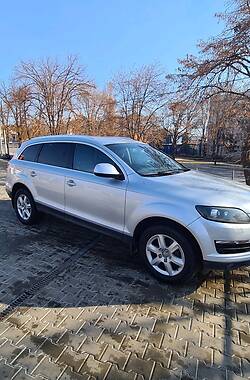 Внедорожник / Кроссовер Audi Q7 2012 в Кривом Роге