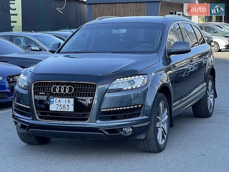 Позашляховик / Кросовер Audi Q7 2014 в Черкасах