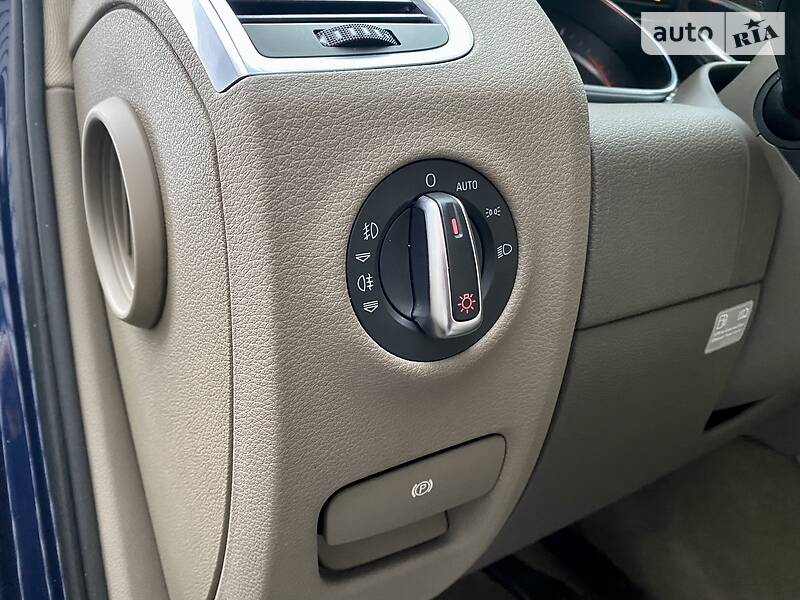 Внедорожник / Кроссовер Audi Q7 2012 в Киеве