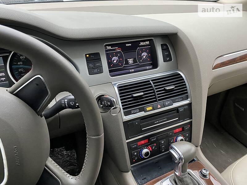 Внедорожник / Кроссовер Audi Q7 2012 в Киеве