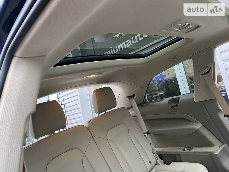 Внедорожник / Кроссовер Audi Q7 2012 в Киеве