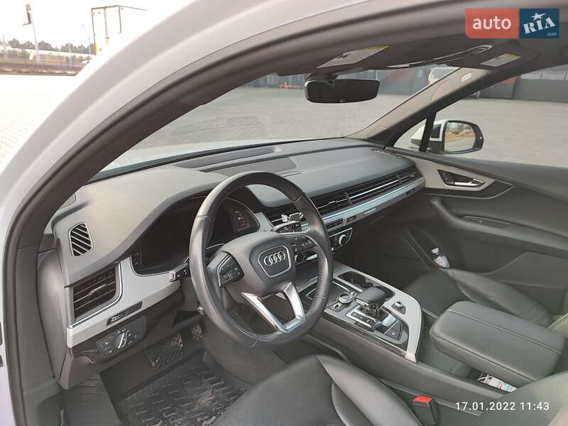 Позашляховик / Кросовер Audi Q7 2018 в Одесі