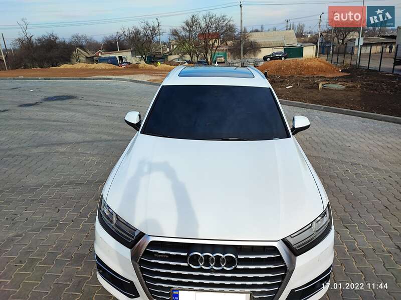 Позашляховик / Кросовер Audi Q7 2018 в Одесі