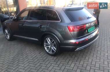 Внедорожник / Кроссовер Audi Q7 2016 в Ковеле