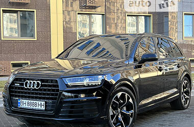 Внедорожник / Кроссовер Audi Q7 2015 в Одессе