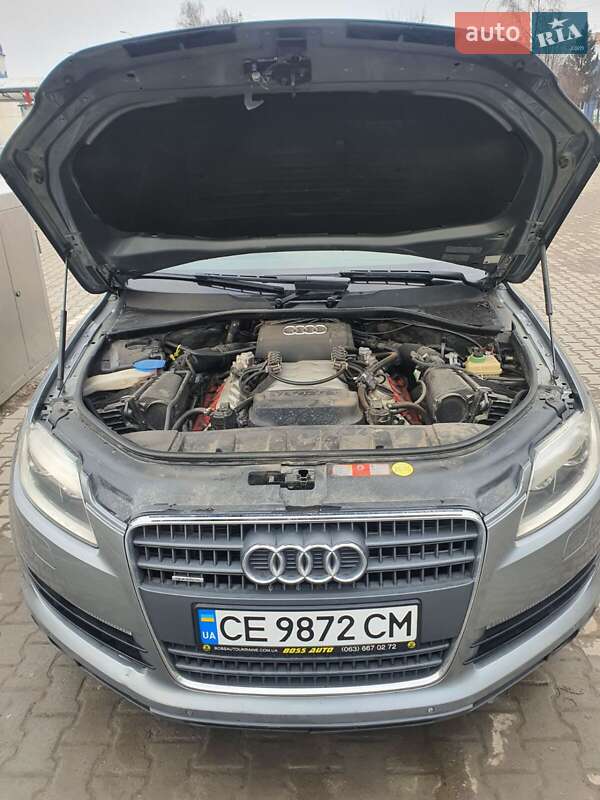 Внедорожник / Кроссовер Audi Q7 2007 в Черновцах