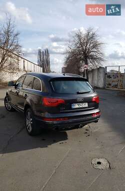 Позашляховик / Кросовер Audi Q7 2014 в Києві