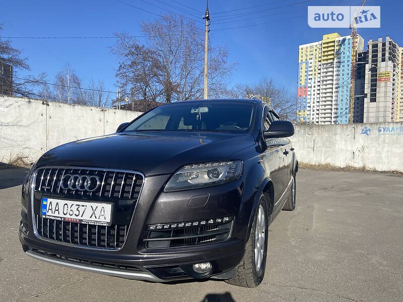 Audi Q7 2011