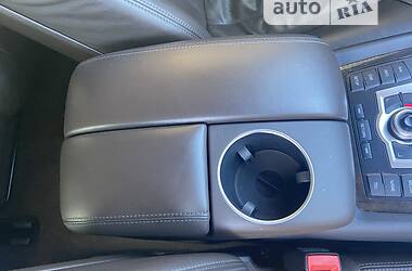 Универсал Audi Q7 2011 в 