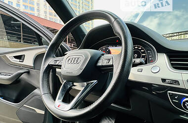 Позашляховик / Кросовер Audi Q7 2015 в Одесі