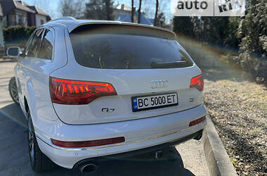 Внедорожник / Кроссовер Audi Q7 2013 в Львове