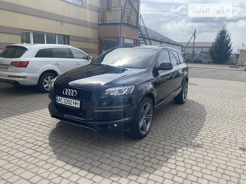 Внедорожник / Кроссовер Audi Q7 2011 в Луцке