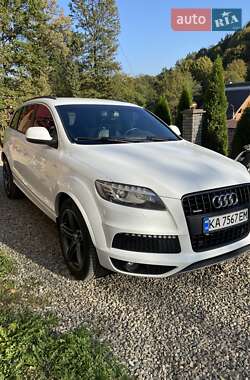 Внедорожник / Кроссовер Audi Q7 2011 в 