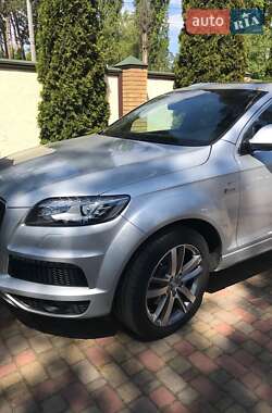 Внедорожник / Кроссовер Audi Q7 2013 в 