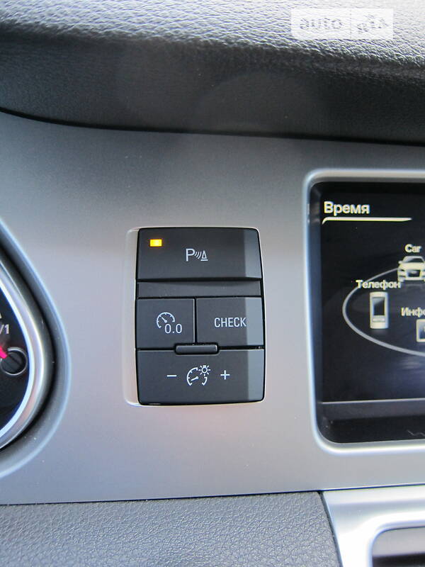 Позашляховик / Кросовер Audi Q7 2014 в Дніпрі