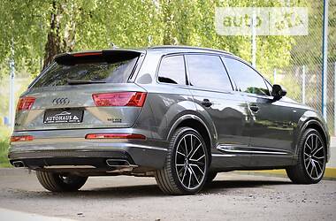 Позашляховик / Кросовер Audi Q7 2018 в Дрогобичі