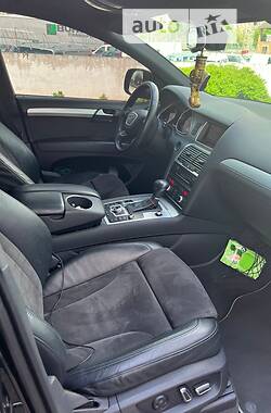 Позашляховик / Кросовер Audi Q7 2014 в Ковелі
