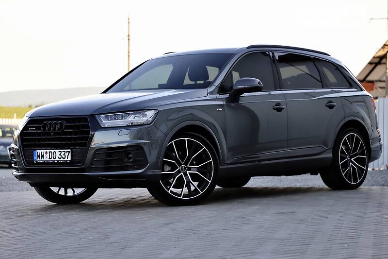 Позашляховик / Кросовер Audi Q7 2018 в Дрогобичі