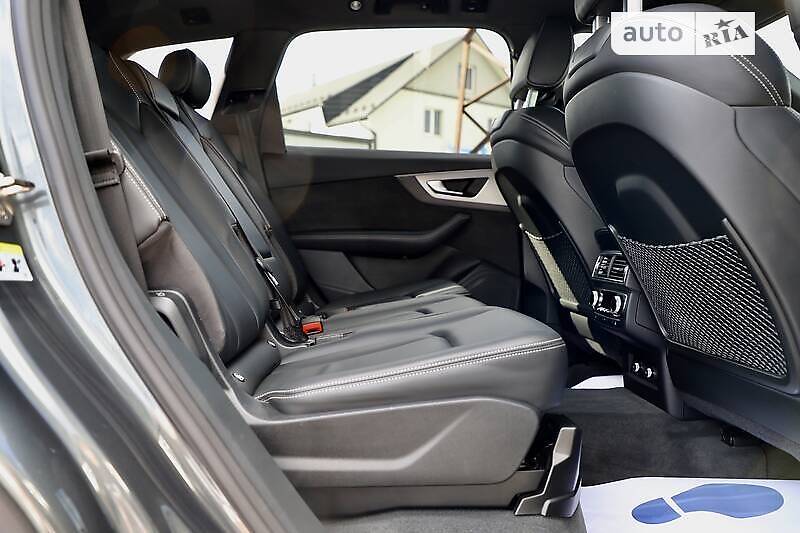 Позашляховик / Кросовер Audi Q7 2018 в Дрогобичі