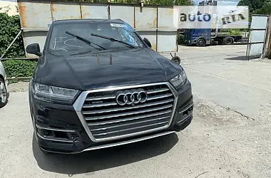 Audi Q7 2016