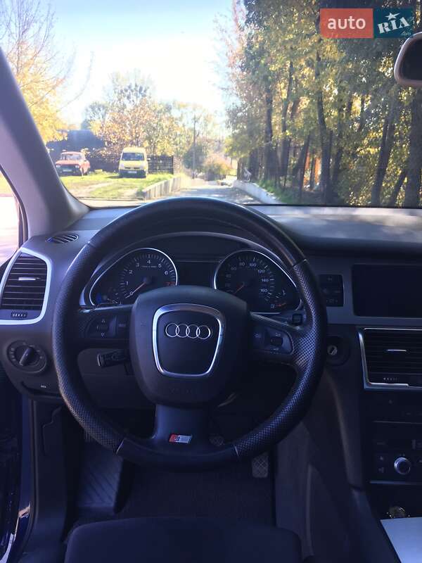 Позашляховик / Кросовер Audi Q7 2007 в Львові