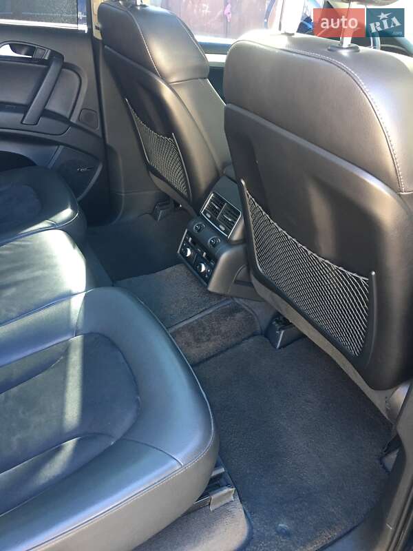 Позашляховик / Кросовер Audi Q7 2007 в Львові