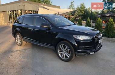Внедорожник / Кроссовер Audi Q7 2013 в Синельниково