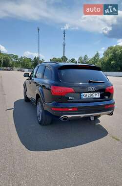 Внедорожник / Кроссовер Audi Q7 2015 в Каневе