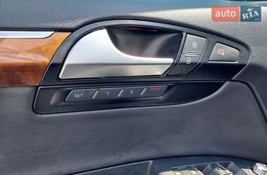 Внедорожник / Кроссовер Audi Q7 2015 в 
