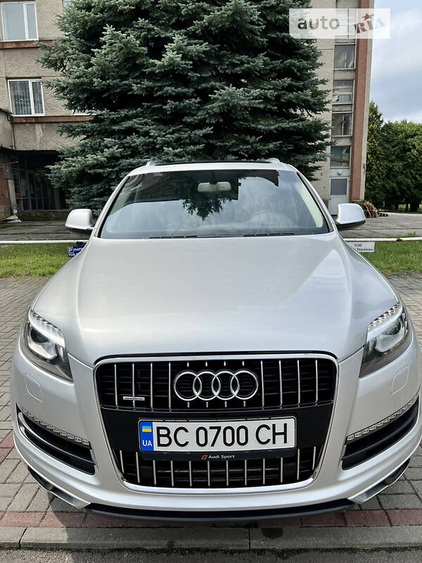 Позашляховик / Кросовер Audi Q7 2013 в Львові