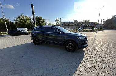 Позашляховик / Кросовер Audi Q7 2010 в Львові