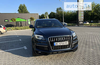 Позашляховик / Кросовер Audi Q7 2010 в Львові