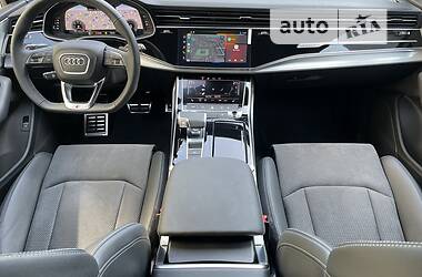 Внедорожник / Кроссовер Audi Q7 2022 в 