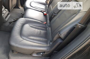 Позашляховик / Кросовер Audi Q7 2009 в 
