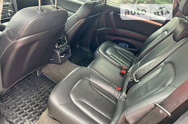Позашляховик / Кросовер Audi Q7 2007 в 