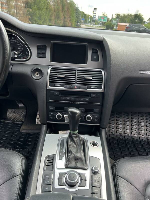 Внедорожник / Кроссовер Audi Q7 2007 в Тернополе