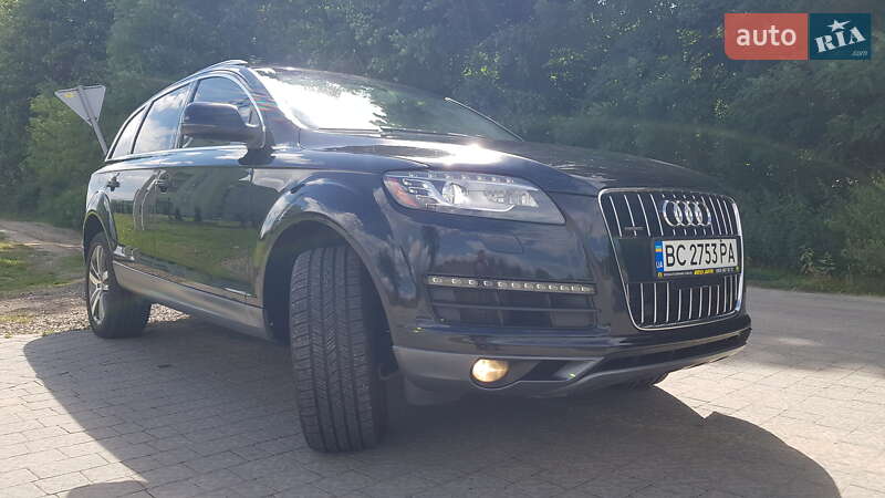 Внедорожник / Кроссовер Audi Q7 2013 в Городке