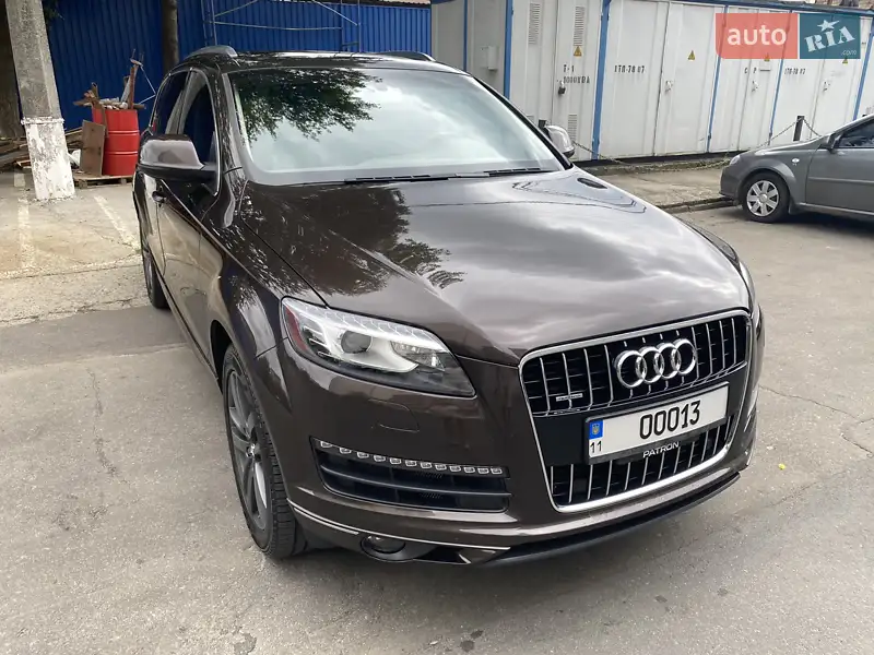 Audi Q7