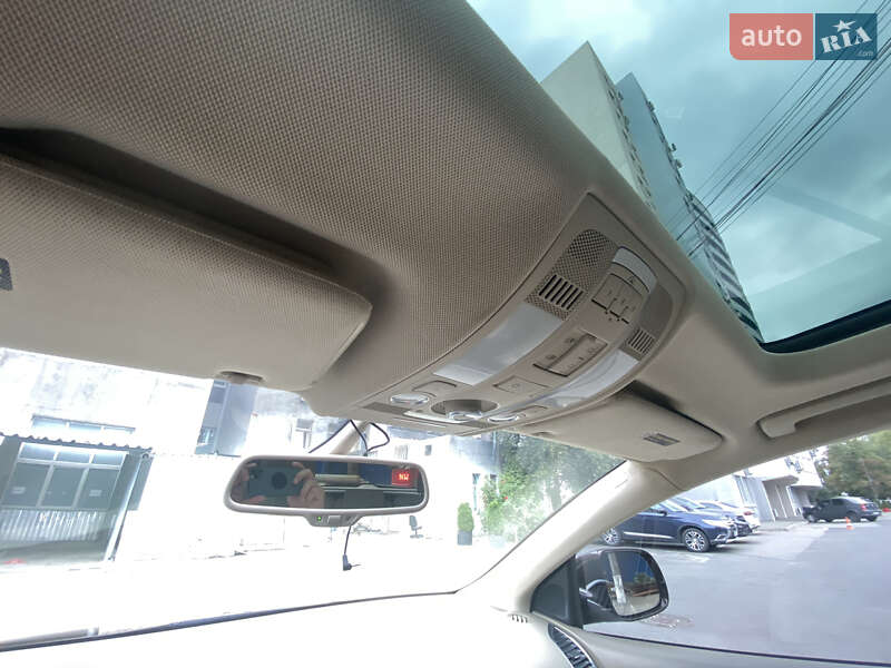 Позашляховик / Кросовер Audi Q7 2013 в Києві