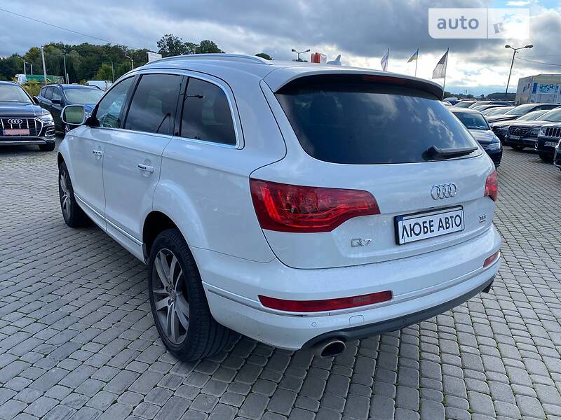 Позашляховик / Кросовер Audi Q7 2013 в Львові