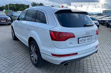Внедорожник / Кроссовер Audi Q7 2013 в 