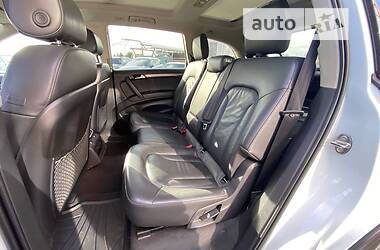 Внедорожник / Кроссовер Audi Q7 2013 в 
