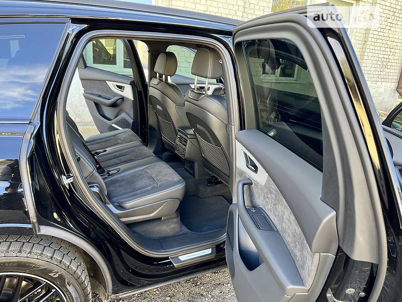 Внедорожник / Кроссовер Audi Q7 2021 в Киеве фото 33 Внедорожник / Кроссовер Audi Q7 2021 в Киеве